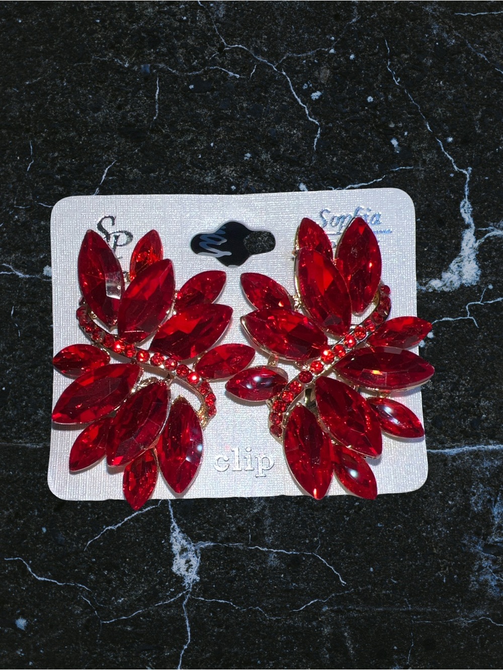 Gold Tone Red Crystal Maquis Leaf Cluster Clip On Earrings